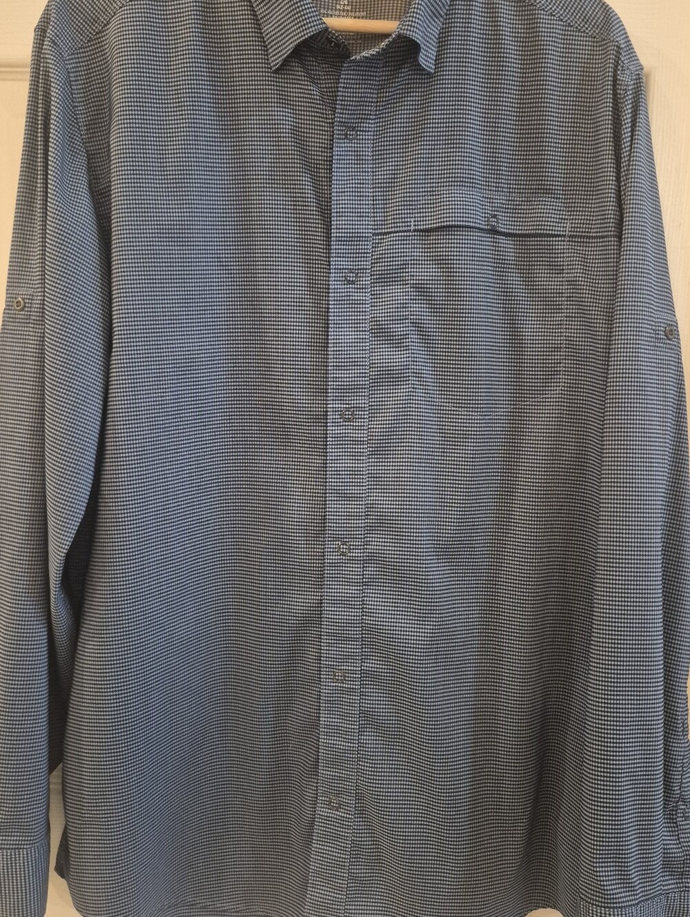 Men's Black & Grey Long-Sleeve Shirt